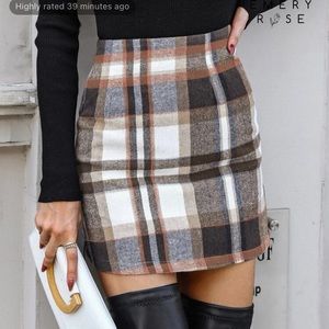 SHEIN - Plaid Skirt Size M
